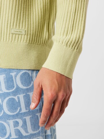 Calvin Klein Sweater in Yellow