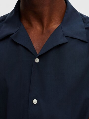 Comfort fit Camicia 'REGAIR' di SELECTED HOMME in blu