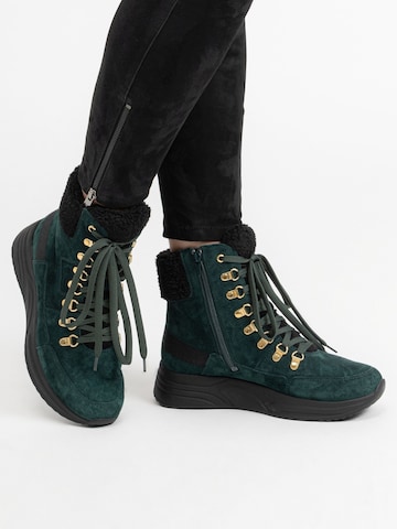 VITAFORM Ankle Boots in Green: front