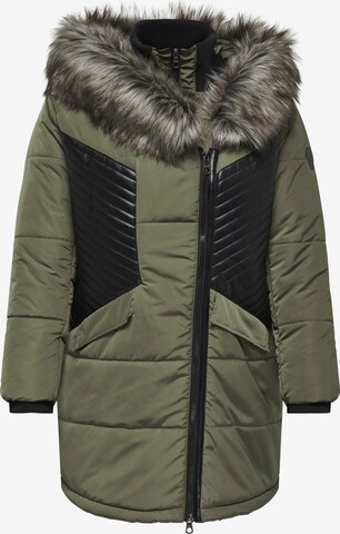 ONLY Carmakoma Winter Coat in Green: front