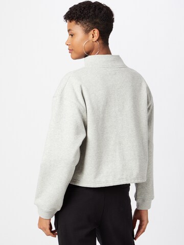 Sweat-shirt 'Kim' Worst Behavior en gris