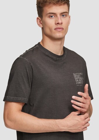 melns QS T-Krekls