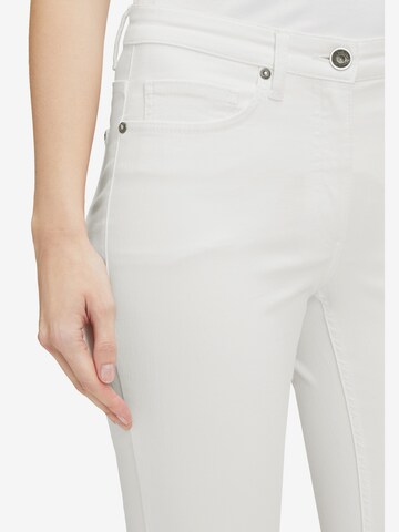 Betty Barclay Slimfit Basic-Jeans mit Waschung in Weiß