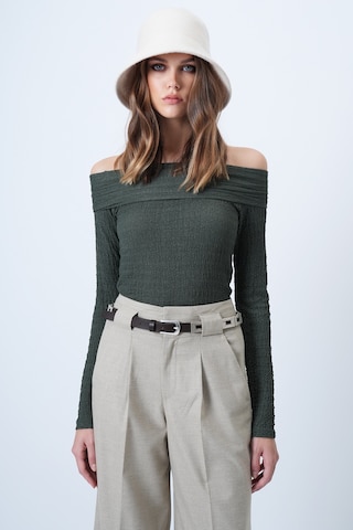 Trend Alaçatı Stili - Camiseta en verde: frente