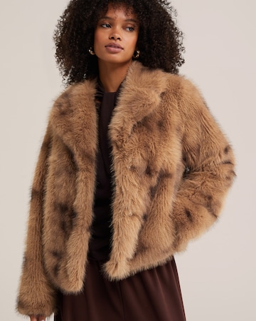 Giacca invernale di WE Fashion in marrone: frontale