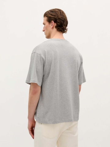T-Shirt ' ' Scalpers en gris