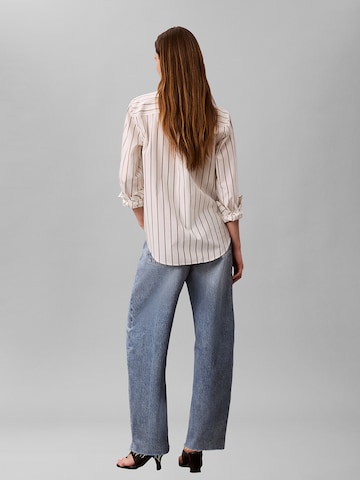 Barrel Jean Calvin Klein Jeans en bleu