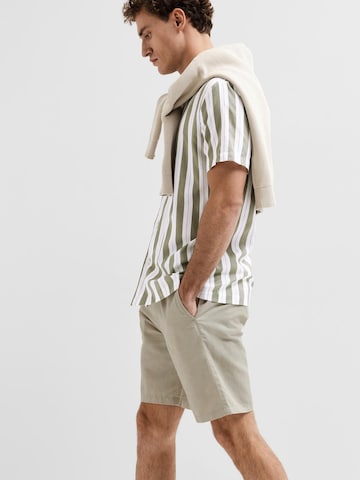 SELECTED HOMME Regular Shorts 'JONES' in Beige