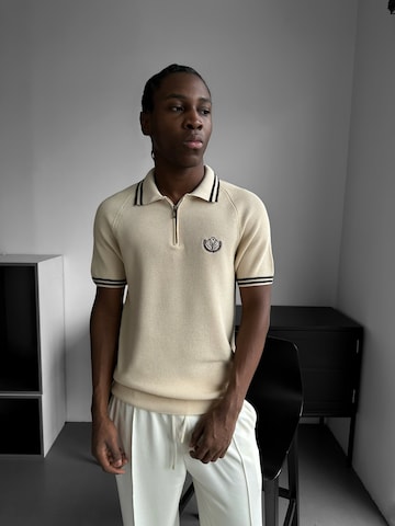 T-Shirt Kleidermafia en beige : devant