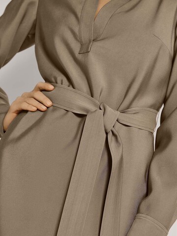 MADELEINE Jurk in Beige