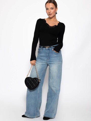 SASSYCLASSY T-shirt i svart