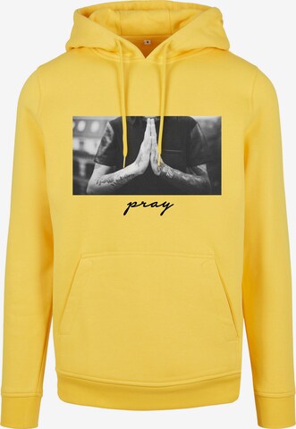 Sweat-shirt 'Pray' Mister Tee en jaune : devant