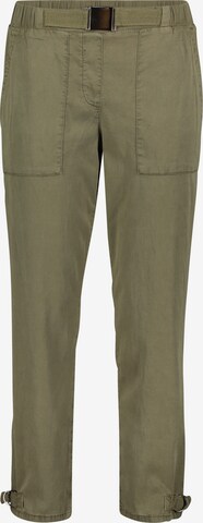 Betty & Co Regular Pants in Green: front