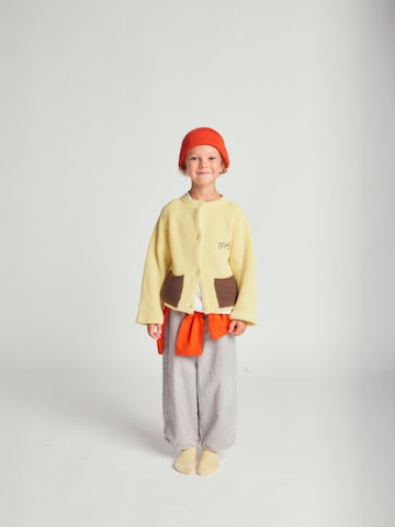Maru + Bo Cardigan 'CARDIGAN WITH CONTRAST COLOR POCKETS' i gul