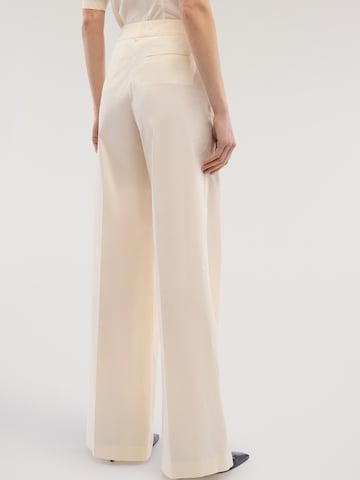 Wide leg Pantaloni di Trussardi in bianco