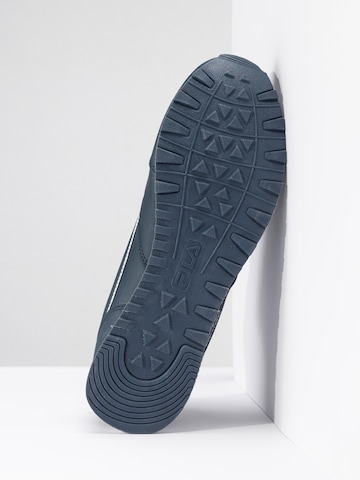 Baskets basses 'ORBIT low' FILA en bleu