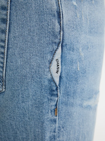 Regular Jean 'Ego.S Surge' CHASIN' en bleu