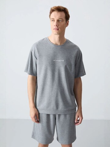 Tommy Life Tracksuit in Grey