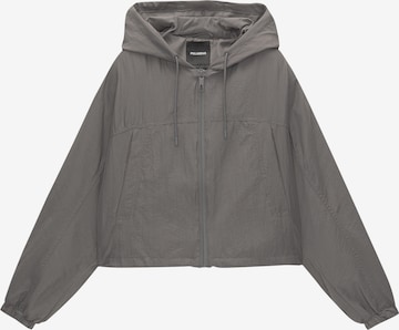 Veste mi-saison Pull&Bear en gris : devant