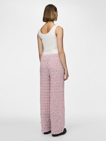Regular Pantalon 'LALA' PIECES en rose