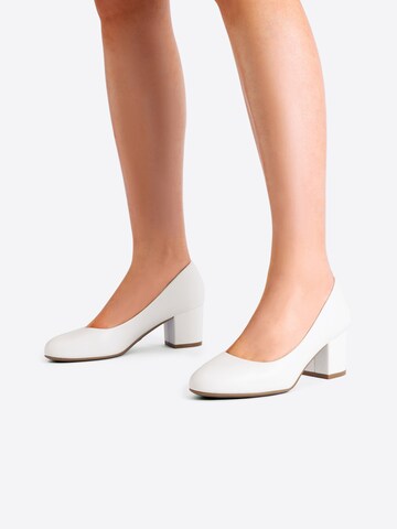 Dream Pairs Pumps in Wit