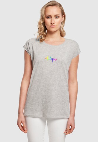 Merchcode Shirt 'Hope Rainbow' in Grey: front