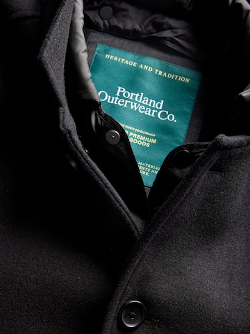 Portland Outerwear Company Between-seasons coat in Black