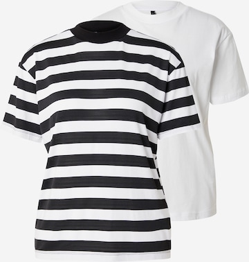 Trendyol T-Shirt in Schwarz: Vorderseite