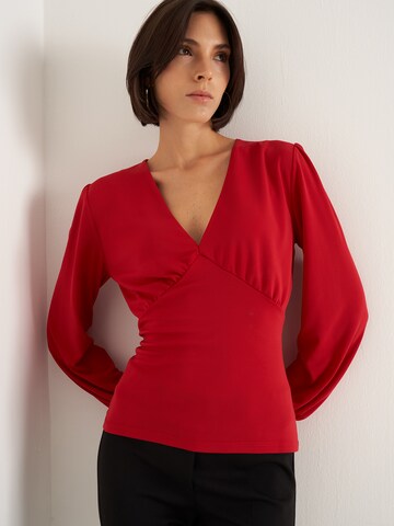 Maglietta 'SAMOA' di Camomilla Italia in rosso: frontale