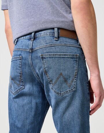WRANGLER Regular Jeans in Blau