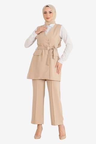 Pantalons de tailleur MODAMIHRAM en beige : devant