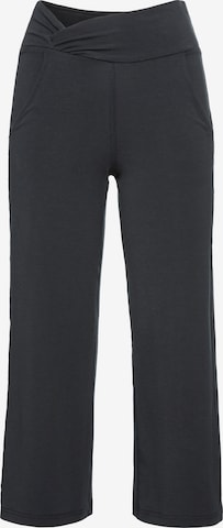 FAYN SPORTS Regular Pants in Grey: front