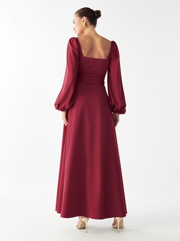 Willa Φόρεμα 'Knoll' σε κόκκινο: πίσω