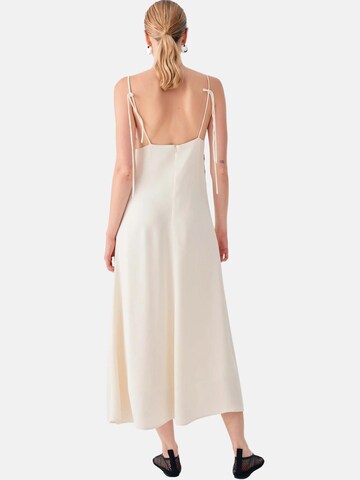 Beatrice .b Jurk 'ABITO' in Beige