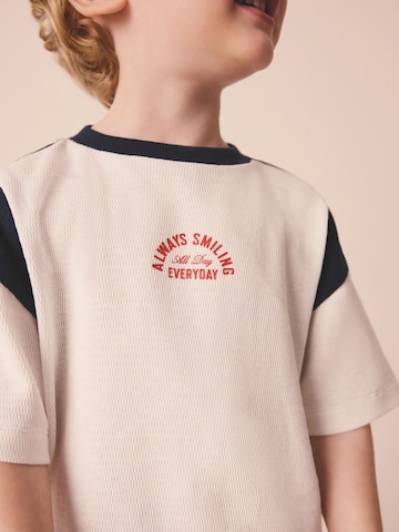 Next Set: T-Shirt und Shorts in Blau