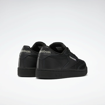 Sneaker 'Club C' de la Reebok pe negru