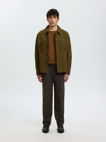SELECTED Loosefit Élére vasalt nadrágok 'SLH220-FINN' - barna