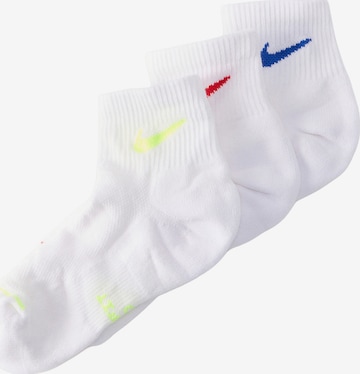 Nike Sportswear Socks in White: front