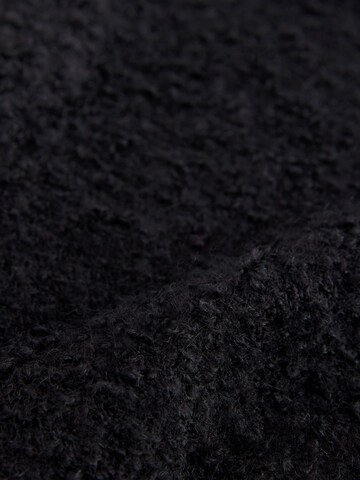 Next Pullover in Schwarz