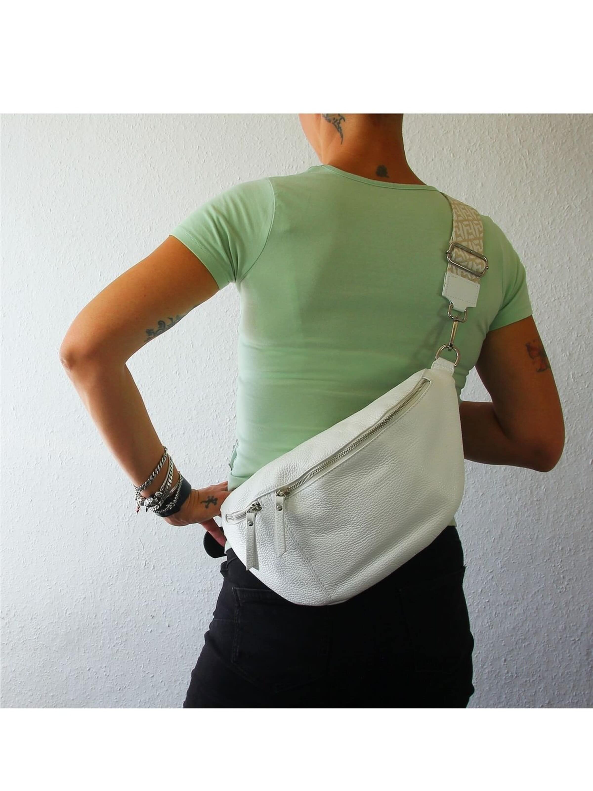 Florence Fanny Pack in White