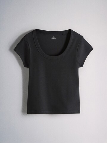 The Set T-Shirt in Braun