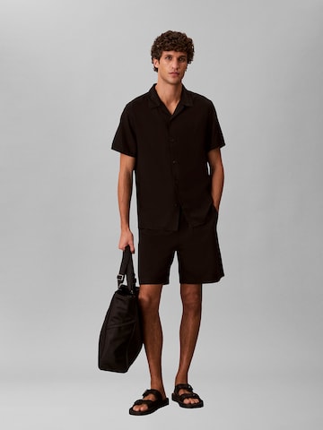 Regular Chemise ' ' Calvin Klein en noir