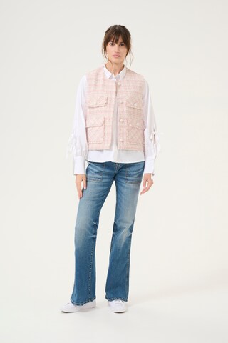 CULTURE Vest i pink