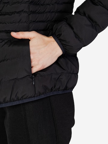 Giacca invernale 'BOMBER 8NTB23 TNF8Z' di EA7 Emporio Armani in nero