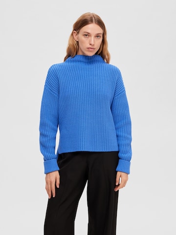 Pull-over 'Selma' SELECTED FEMME en bleu : devant