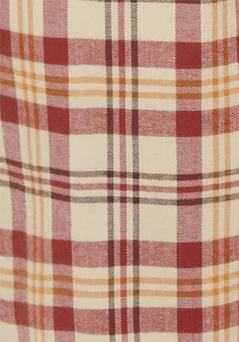 Pijama de la VIVANCE pe bej
