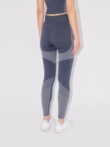 Skinny Pantaloni sportivi 'Silvia' di LeGer by Lena Gercke in blu