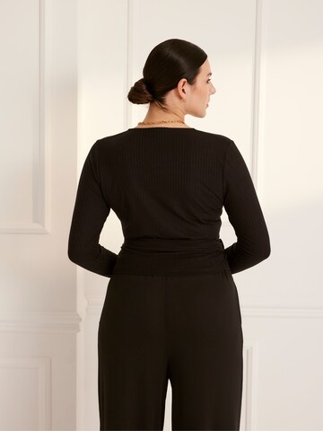 Guido Maria Kretschmer Curvy Shirt in Schwarz