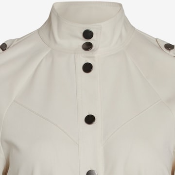 BRUUNS BAZAAR Blouse in White