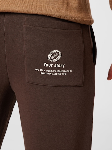 Redefined Rebel Tapered Pants 'Jad' in Brown